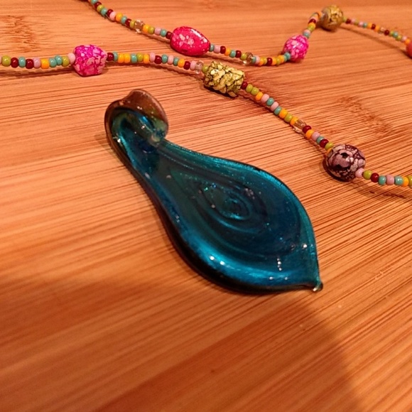 Pendant and Necklace - Picture 4 of 4